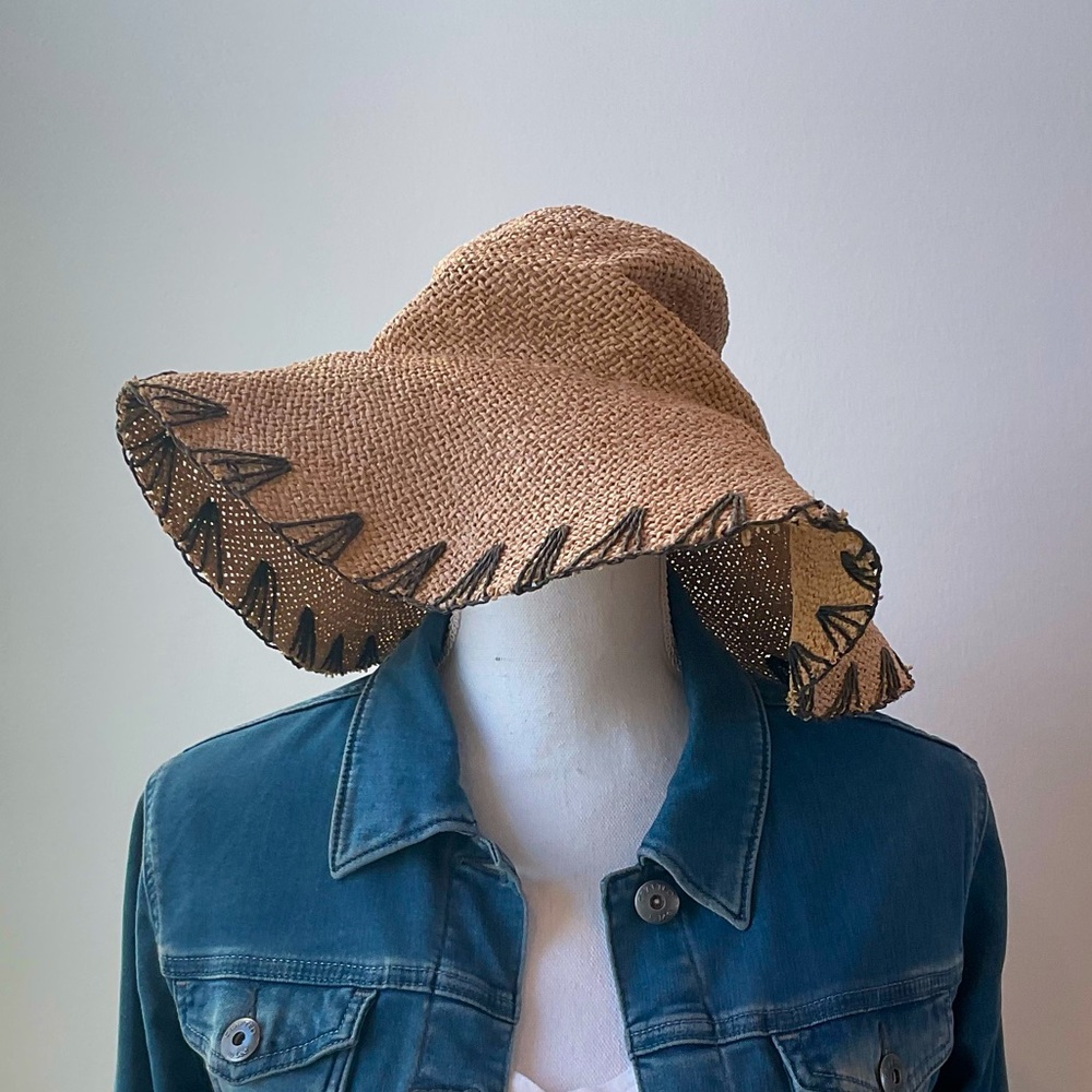 Women’s Floppy Sun Hat